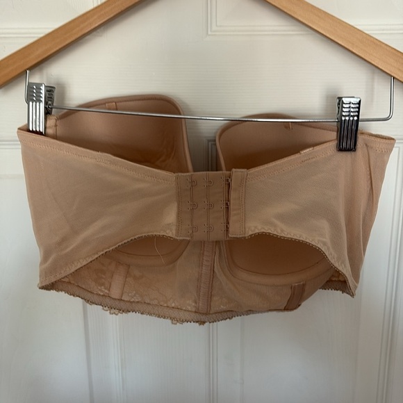 Va Bien Tan Strapless Lace Bra - Picture 2 of 5